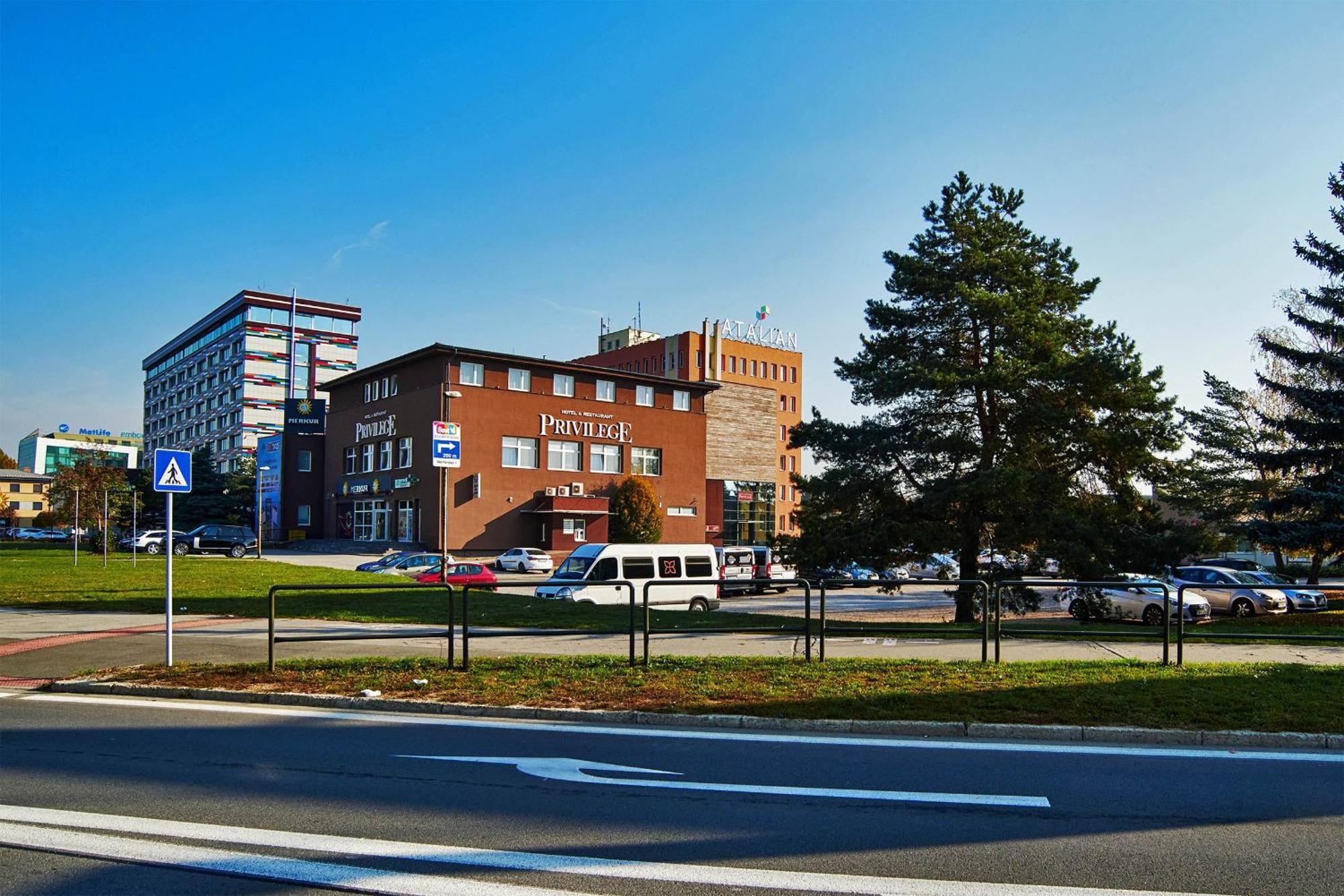 Privilege - Empire Hotels Group Кошице Екстер'єр фото