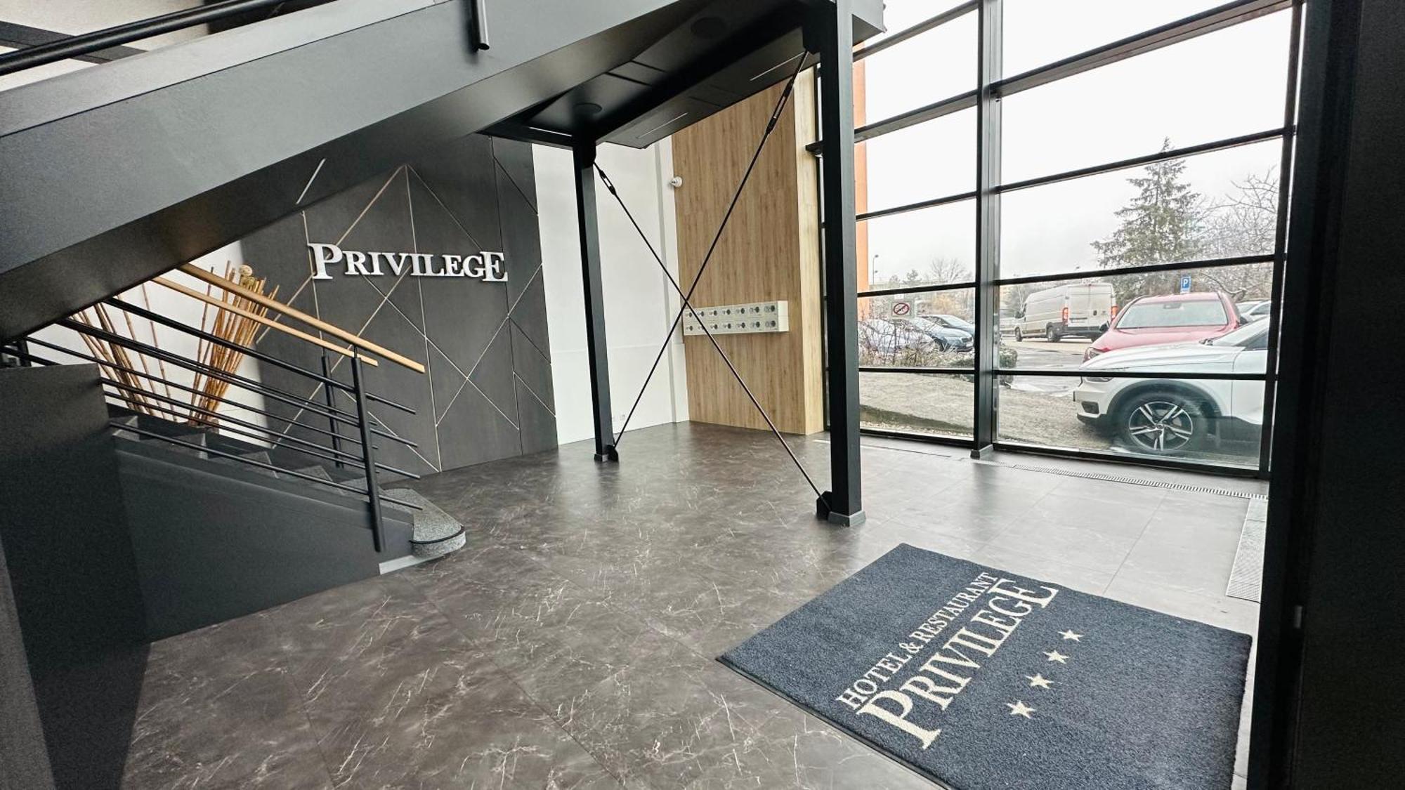 Privilege - Empire Hotels Group Кошице Екстер'єр фото