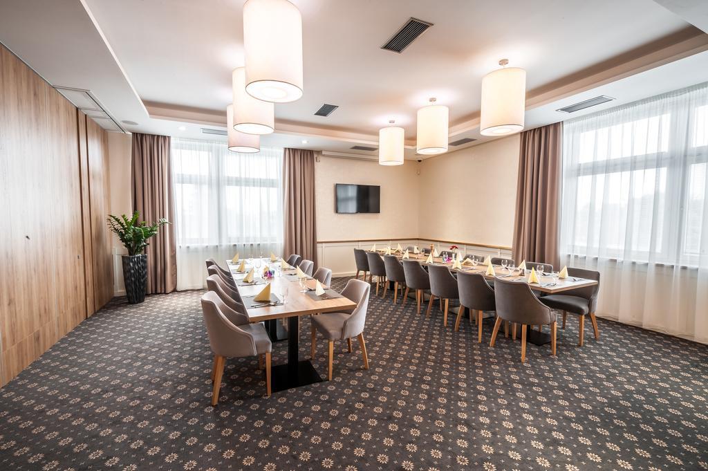 Privilege - Empire Hotels Group Кошице Екстер'єр фото