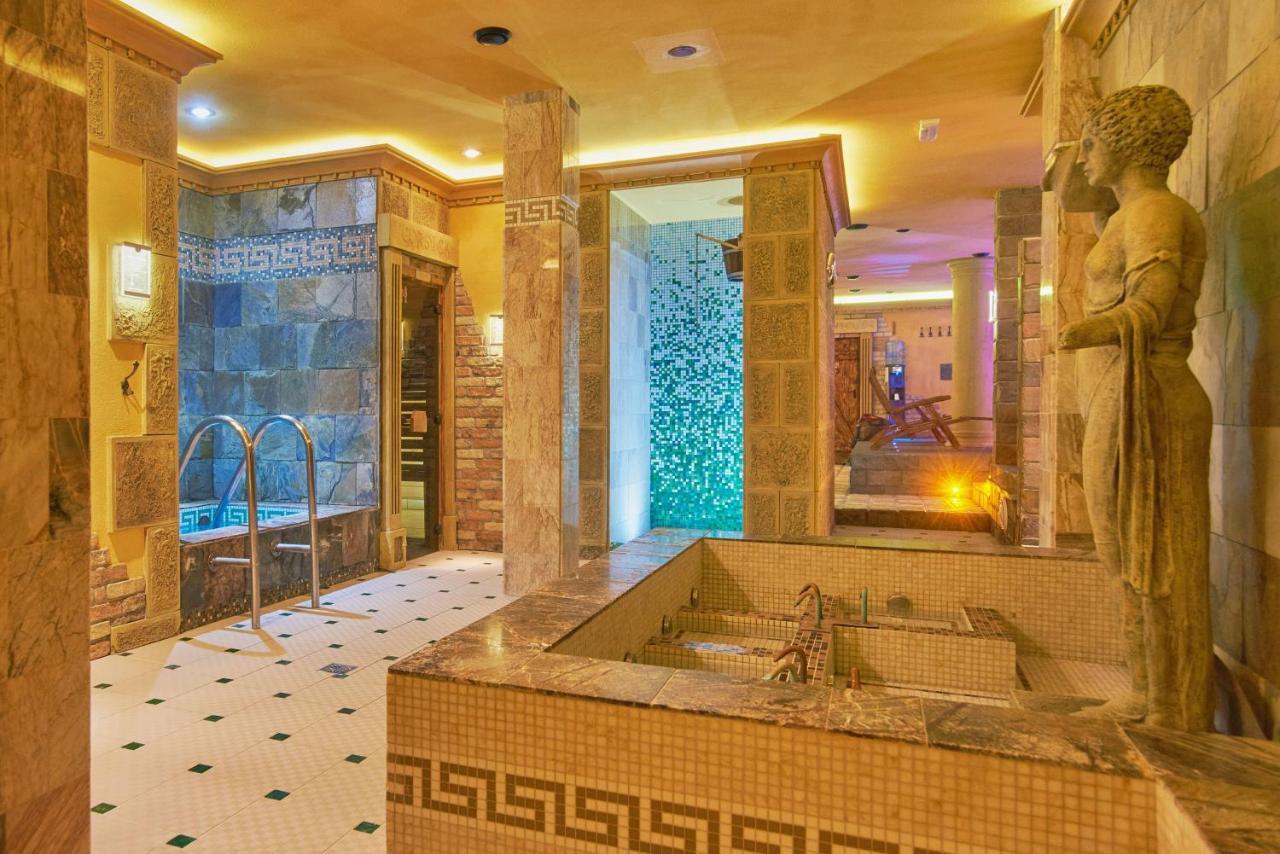 Privilege - Empire Hotels Group Кошице Екстер'єр фото