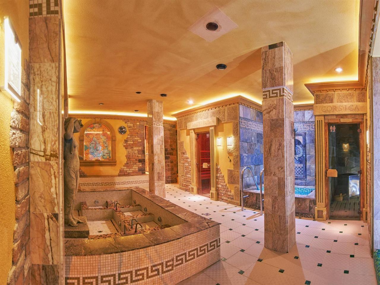 Privilege - Empire Hotels Group Кошице Екстер'єр фото